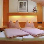 In Dienten With Ski-in Access & Sauna