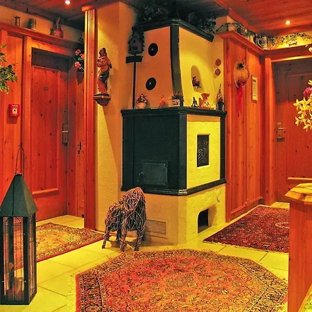 In Dienten With Ski-in Access & Sauna * Dienten am Hochkönig