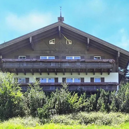 In Dienten With Ski-in Access & Sauna